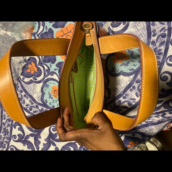 Maxx New York -  multi colour handbag - Picture 5 of 5